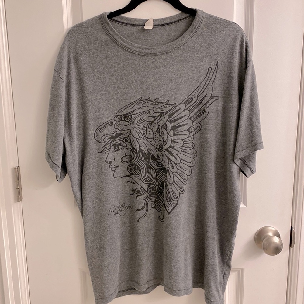 XL alternative brand gray soft t shirt Mando Rascon Fifth Estate Tattoo from Az